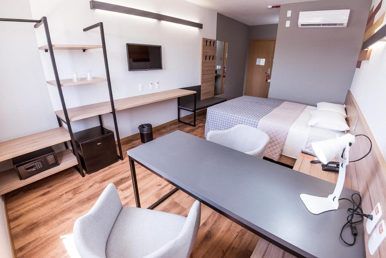 Hotel 10 Balsas エクステリア 写真